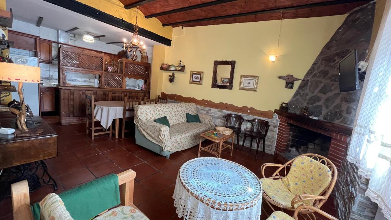La Parra - Casa Rural En El Valle Del Jerte نافاكونسيخو المظهر الخارجي الصورة
